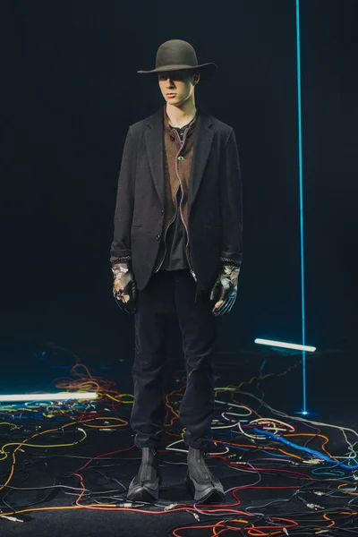 Look 41